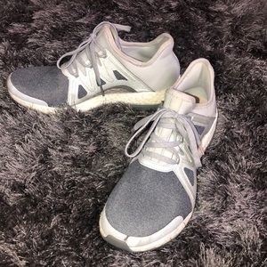 Adidas pure boost running shoes, size 8.5